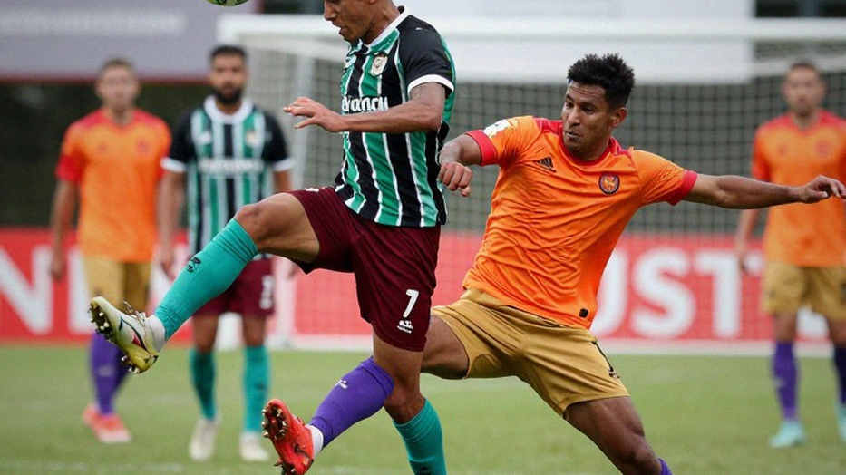 U23 Việt Nam 0-1 U23 Uzbekistan hiệp một: Ba trung vệ, một mũi nhọn và lời thú nhận chiến thuật không ai muốn nghe