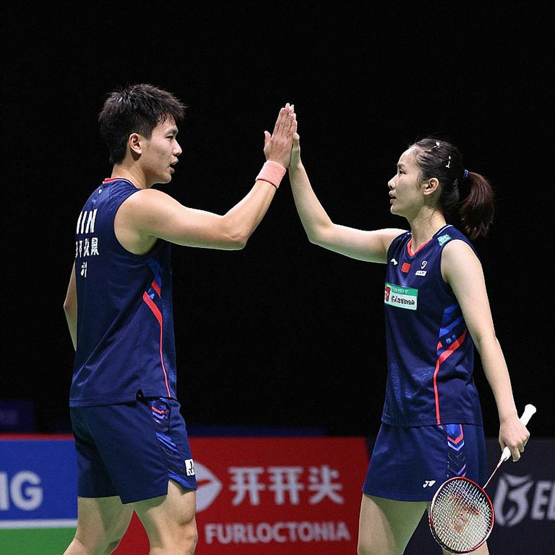 Huy chương vàng cầu mây nữ Việt Nam tại ASIAD 20: Giải mã hệ thống thưởng hai tầng và khoảng trống của người thứ ba Huy chương vàng cầu mây nữ Việt Nam tại ASIAD 20: Giải mã hệ thống thưởng hai tầng và khoảng trống của người thứ ba