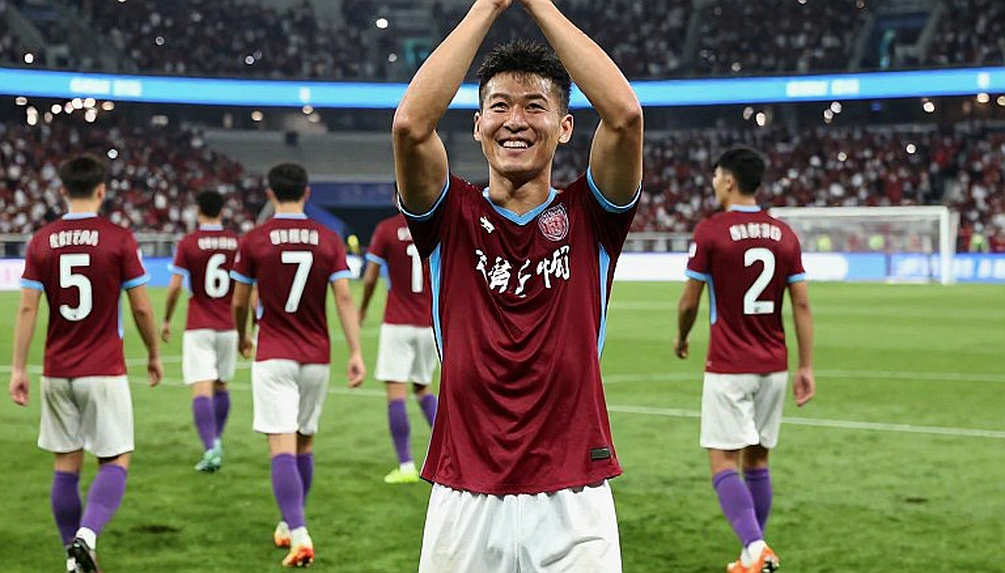 Cody Gakpo và cánh phải xa lạ: Khi Liverpool phải mượn người thợ trái để đóng đinh vào bức tường phải
