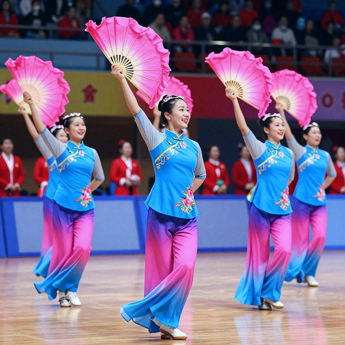 Worthing TTC và Junior Team 1 Star: Khi một câu lạc bộ nhỏ ở Anh tự lấp khoảng trống dưới đáy kim tự tháp bóng bàn Worthing TTC và Junior Team 1 Star: Khi một câu lạc bộ nhỏ ở Anh tự lấp khoảng trống dưới đáy kim tự tháp bóng bàn