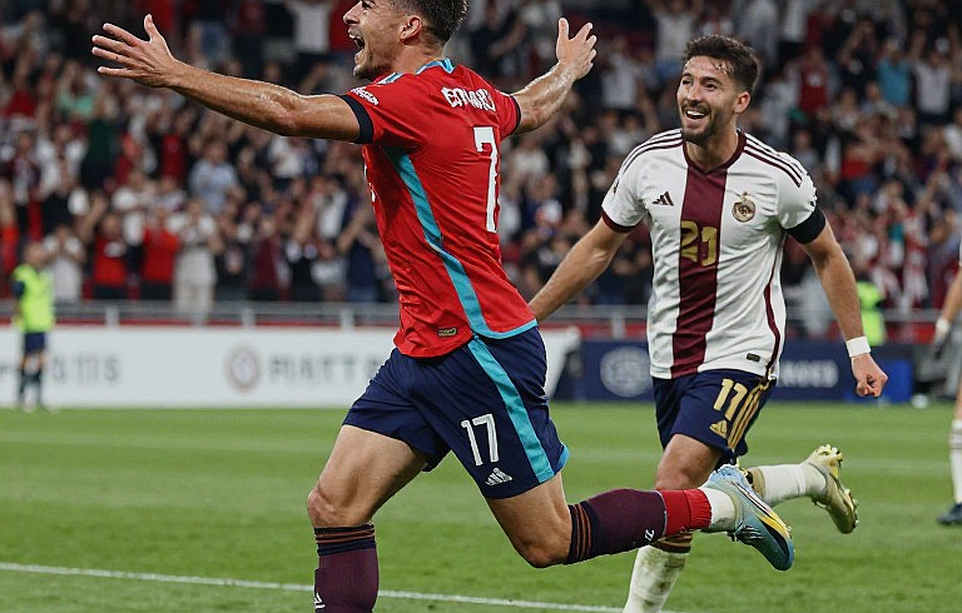 Vợ của Marc Cucurella gây sốt với bài đăng 'Chỉ những người thực sự hiểu mới hiểu' sau trận Clásico
