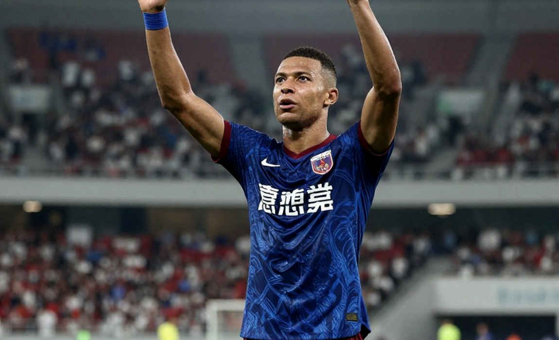 Vietnam's 27-match unbeaten run ends: Decoding the Thailand defeat and the cost of chasing mode