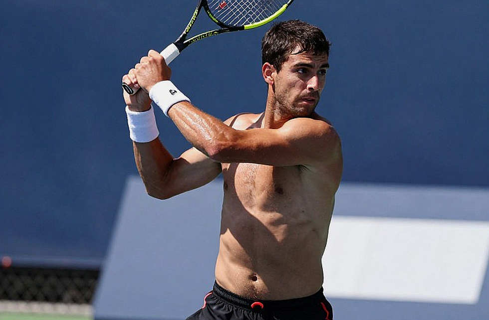 Davis Cup: Shelton thua Lehecka 6-4, 6-4 tại Prague; Mỹ và Séc chia nhau ngày đầu với tỷ số 1-1 Davis Cup: Shelton thua Lehecka 6-4, 6-4 tại Prague; Mỹ và Séc chia nhau ngày đầu với tỷ số 1-1