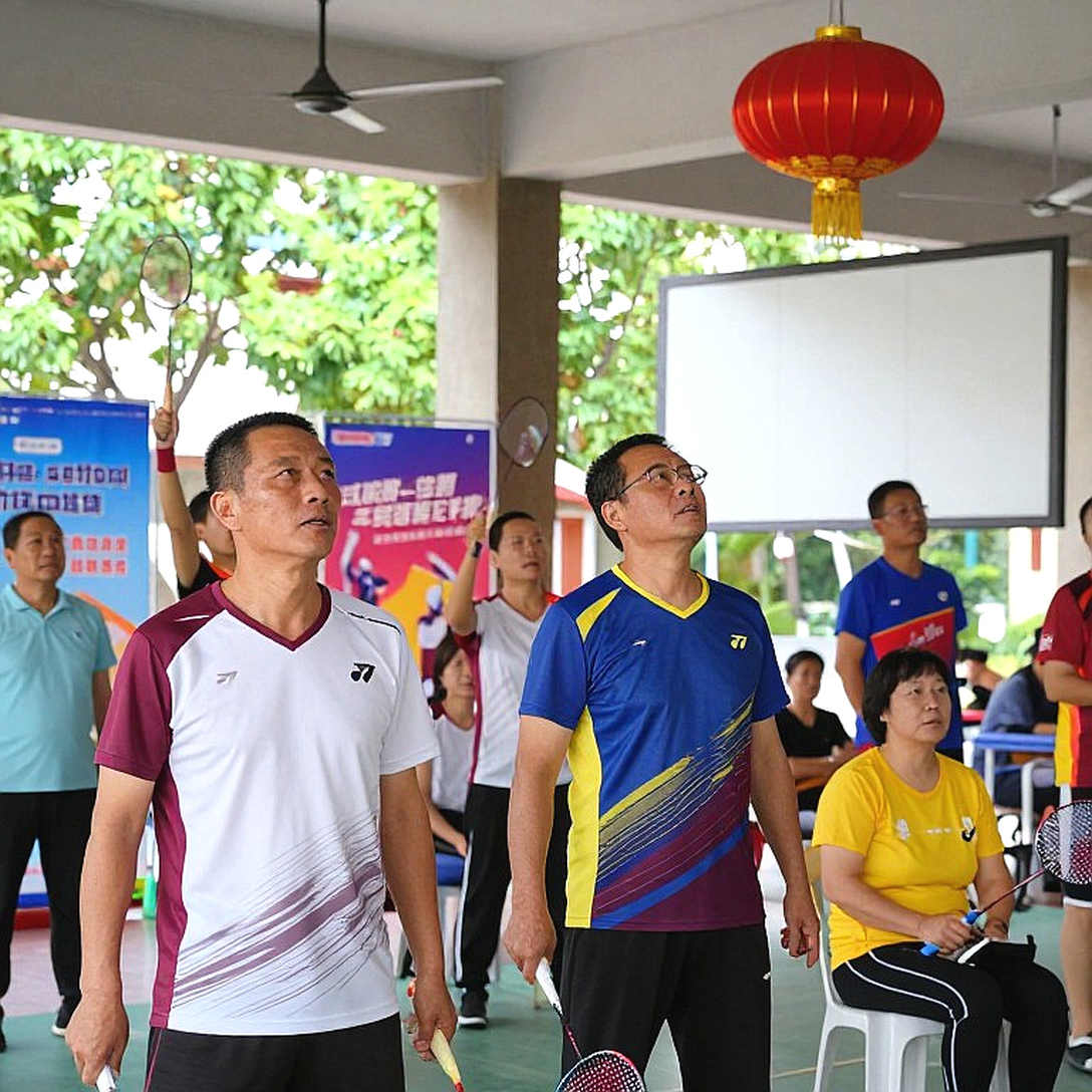 Khoảng trống 45 mét trên lưới cầu lông: Alwi Farhan học gì từ Kento Momota trước Asian Games 2026? Khoảng trống 45 mét trên lưới cầu lông: Alwi Farhan học gì từ Kento Momota trước Asian Games 2026?