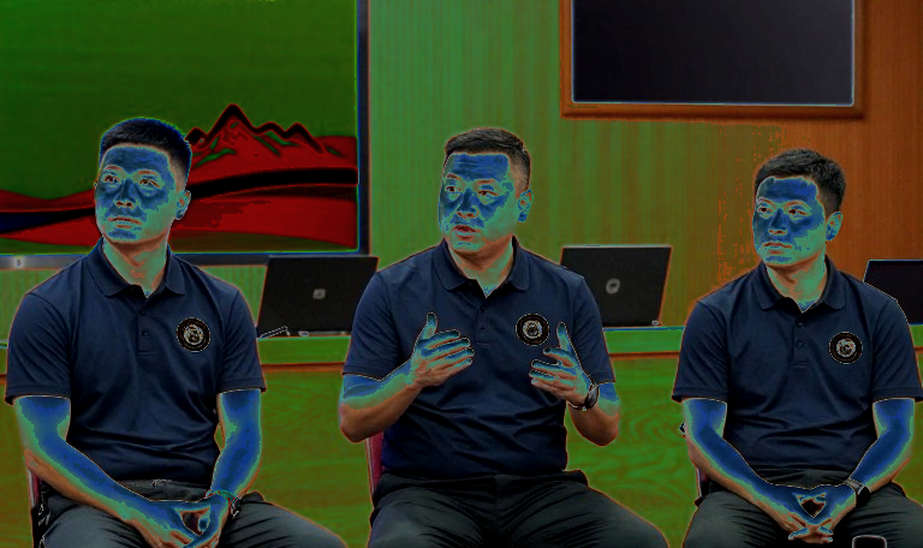 Ronaldo Không Nghỉ Hưu: Cấu Trúc Thể Chế Đằng Sau Một Chữ “Tiếp Tục” Ronaldo Không Nghỉ Hưu: Cấu Trúc Thể Chế Đằng Sau Một Chữ “Tiếp Tục”