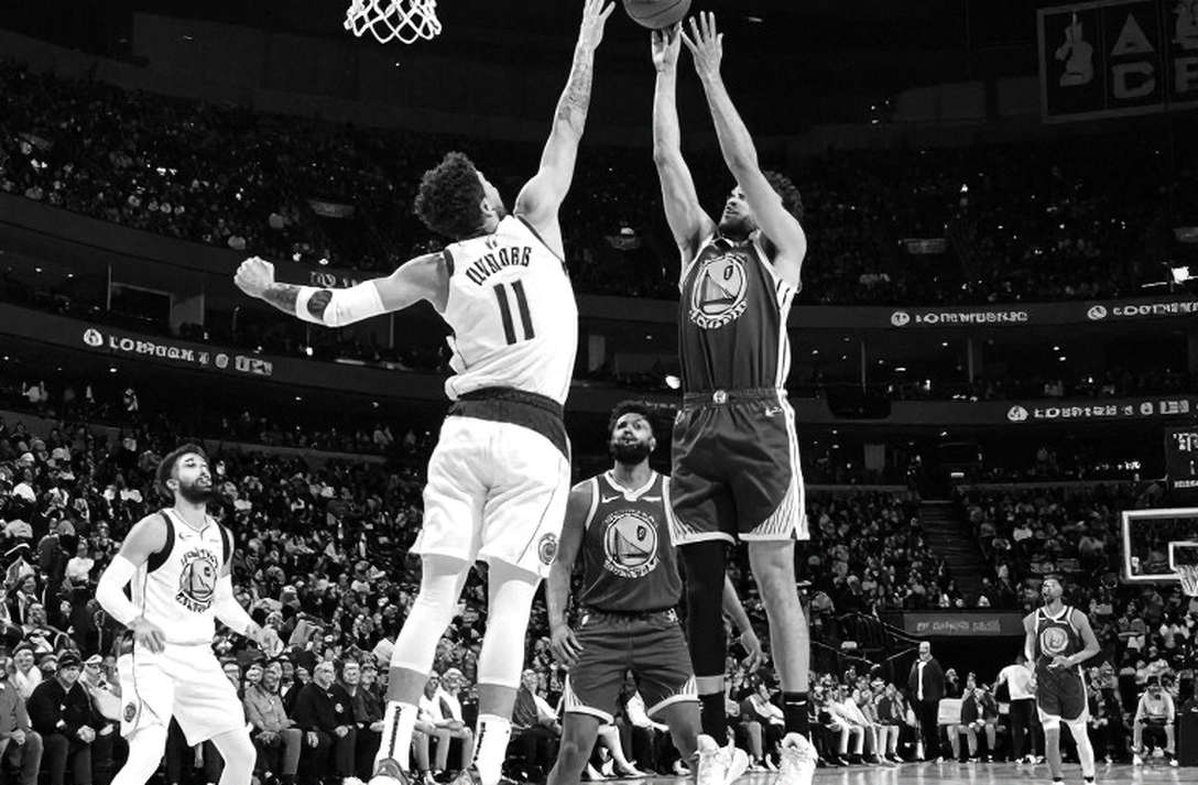Raptors khóa chặt Jamal Shead: Tiếng nói từ bãi rác dữ liệu