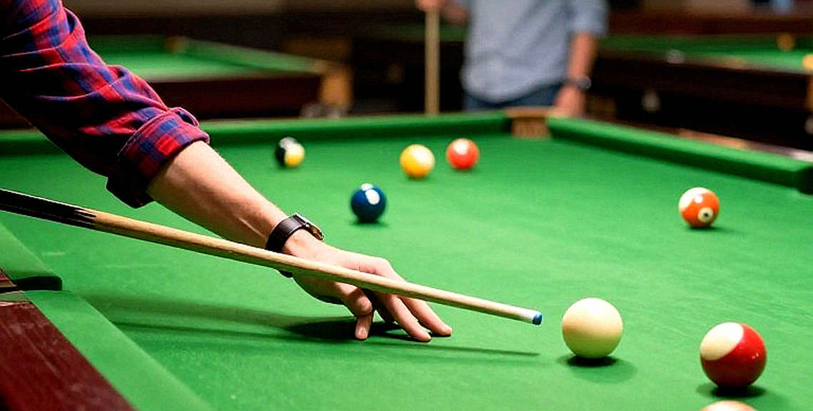 Chín chiều phân tích esports: bài học từ một bảng dữ liệu trống