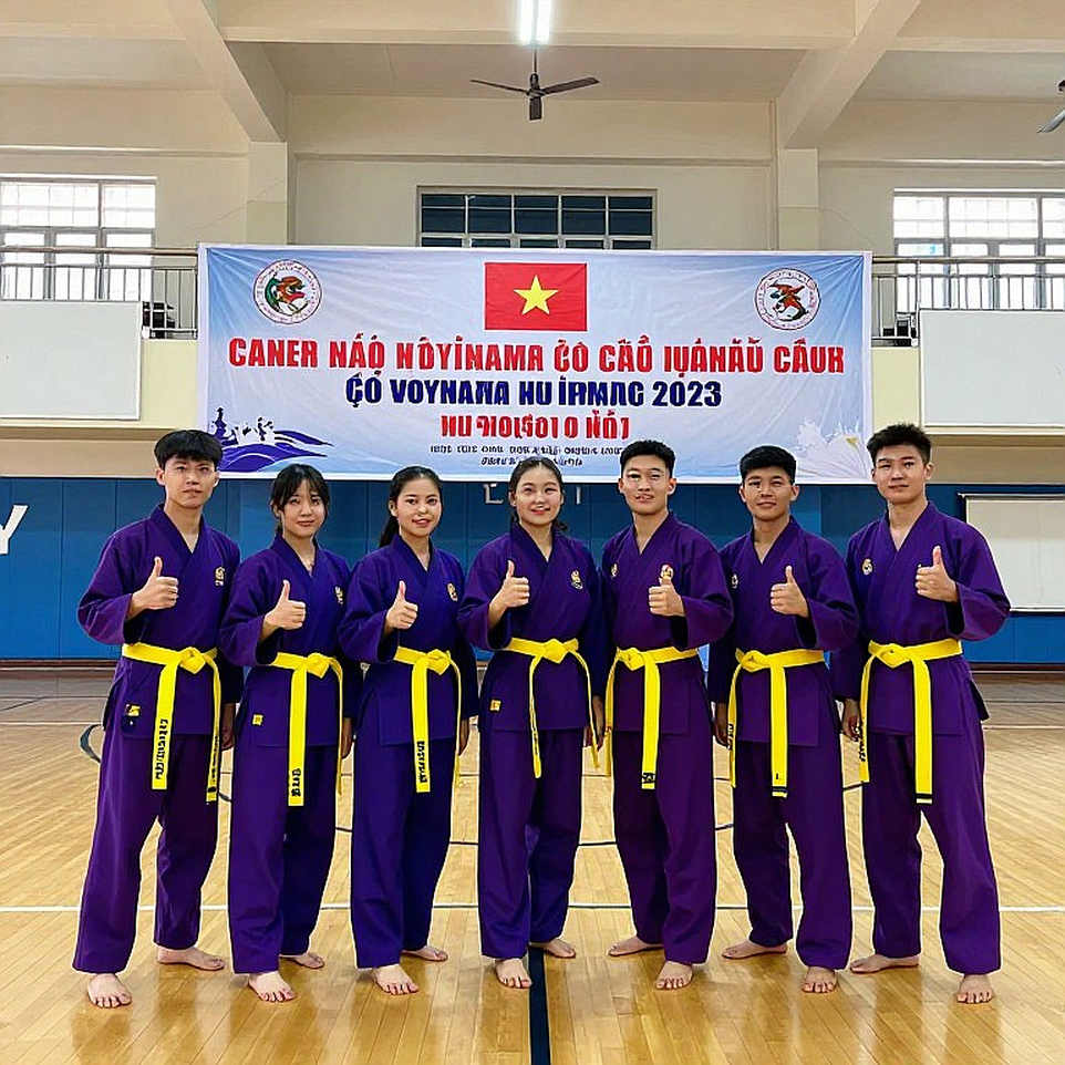 A Dossier With Only a Name: Writing Combat Sports Across the Vietnam–Korea Corridor
