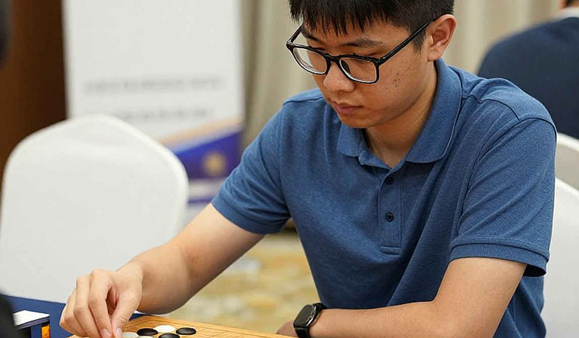 Bầu cử FIDE ngày 26 tháng 9 tại Samarkand: Lời hứa đưa Carlsen trở lại và bài toán xung đột lợi ích