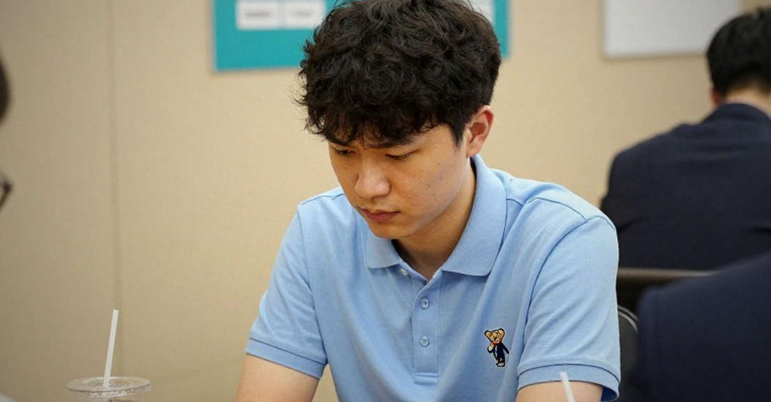 Bầu cử FIDE ngày 26 tháng 9 tại Samarkand: Lời hứa đưa Carlsen trở lại và bài toán xung đột lợi ích Bầu cử FIDE ngày 26 tháng 9 tại Samarkand: Lời hứa đưa Carlsen trở lại và bài toán xung đột lợi ích
