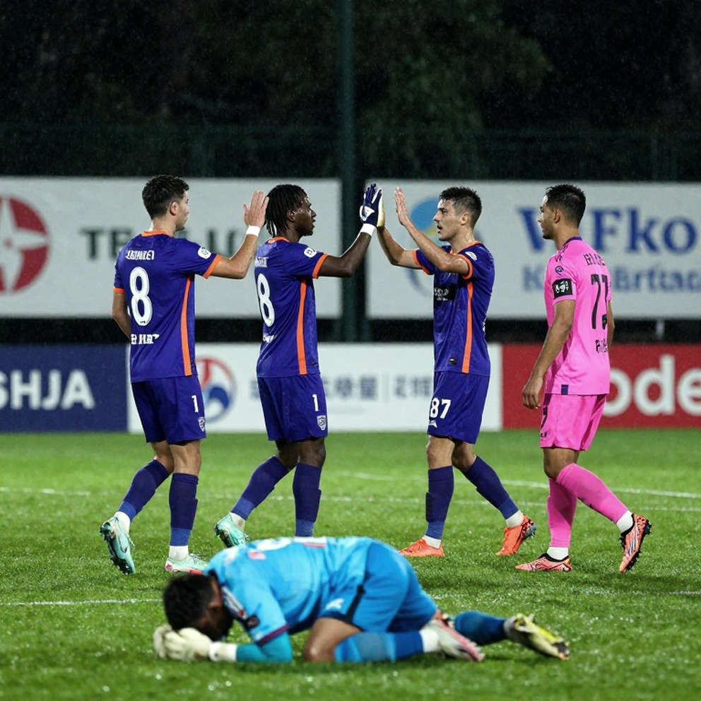 ASIAD 2026: Kyrgyzstan thắng 4-0 rồi xách vali về, còn U23 Việt Nam bước vào trận gặp Hàn Quốc giữa một vùng dữ liệu trống