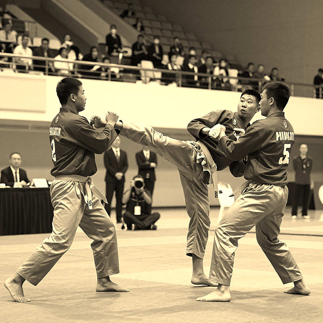 MMA Việt Nam tăng trưởng nóng, tuổi nghề võ sĩ vẫn ngắn hơn cầu thủ bóng đá MMA Việt Nam tăng trưởng nóng, tuổi nghề võ sĩ vẫn ngắn hơn cầu thủ bóng đá